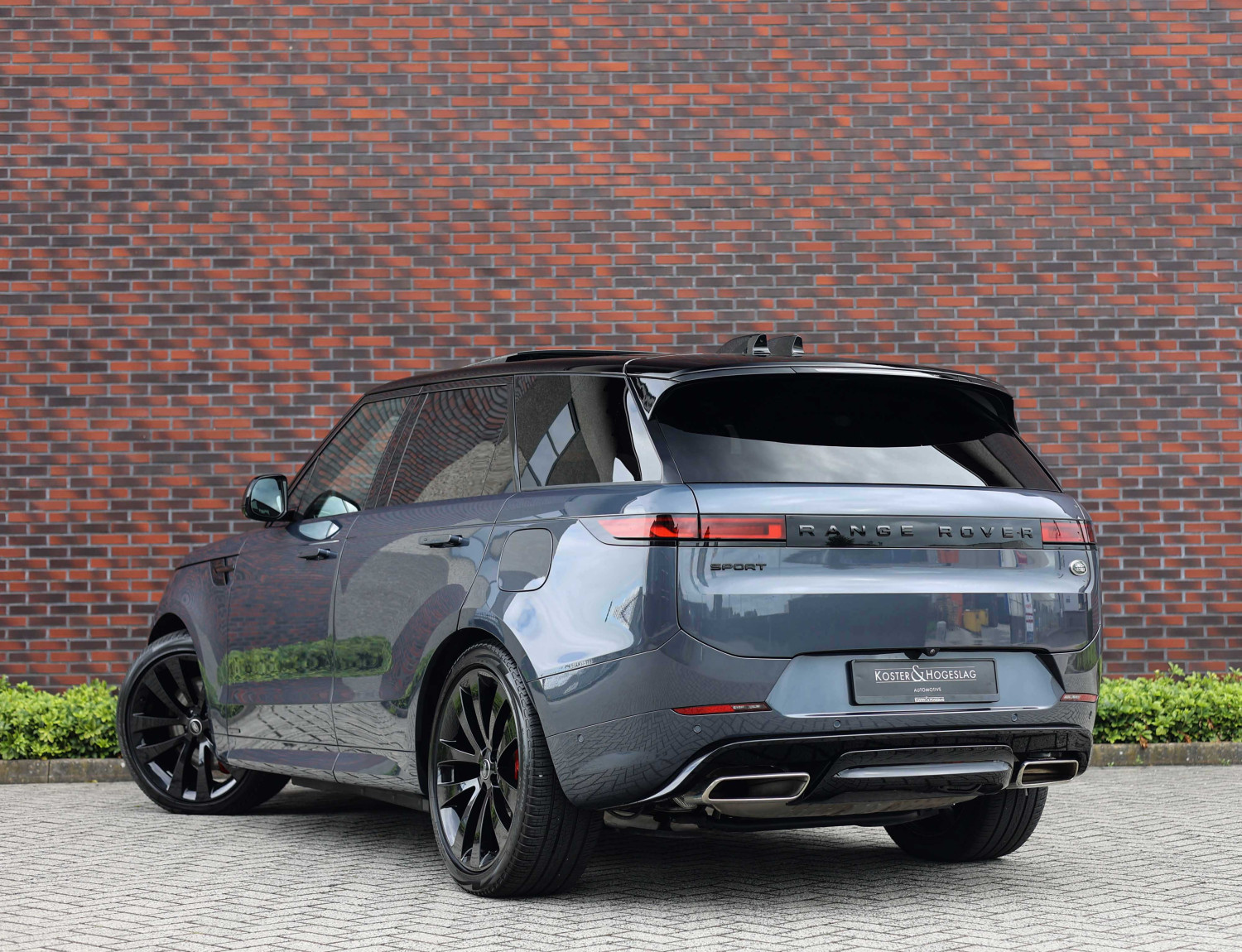 Land Rover Range Rover Sport P510e Autobiography