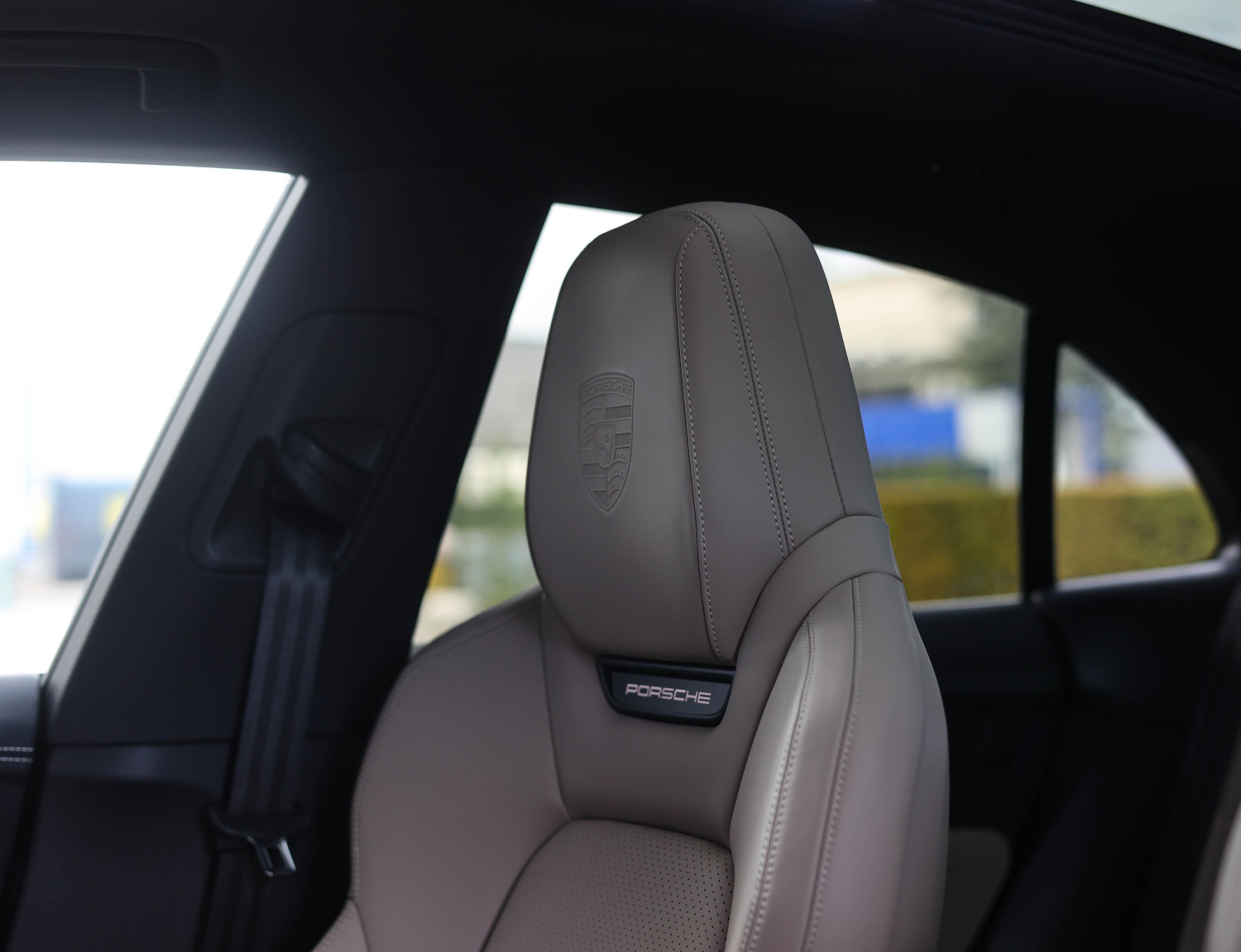 Porsche Macan 4 100 kWh