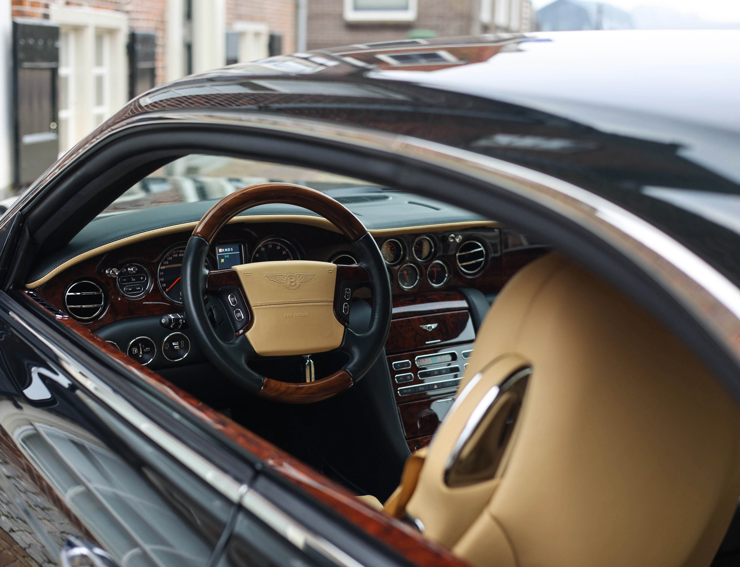 Bentley Brooklands 6.75 V8