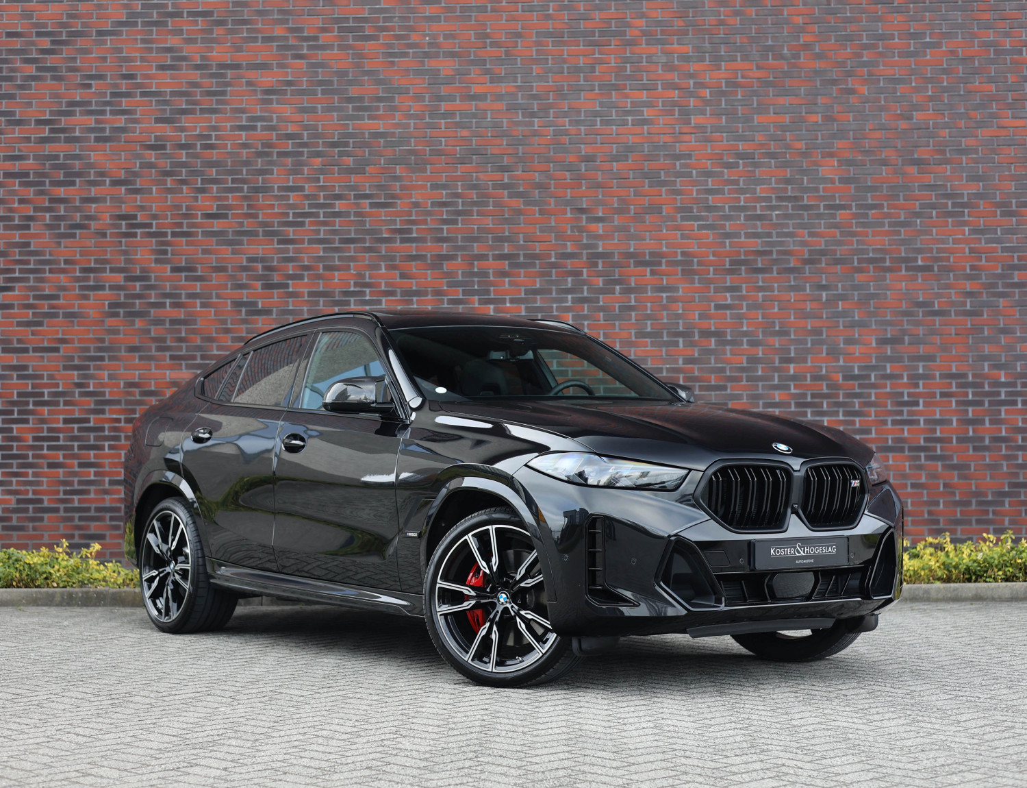 BMW X6 M60i xDrive