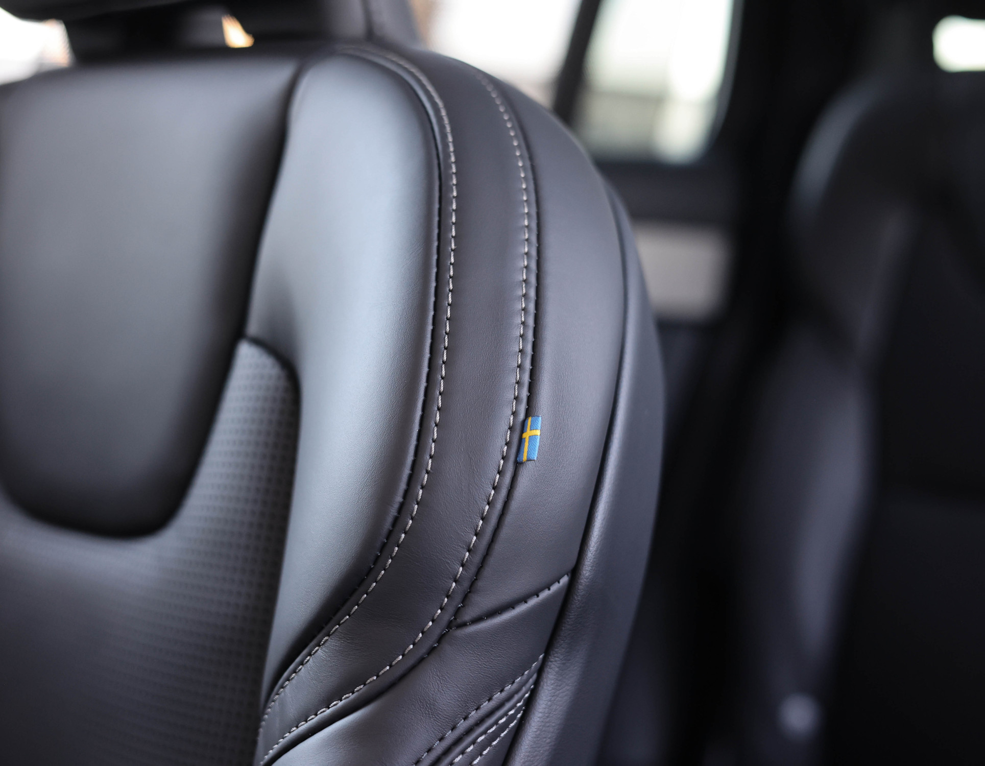 Volvo XC90 2.0 T8 AWD Ultra Dark